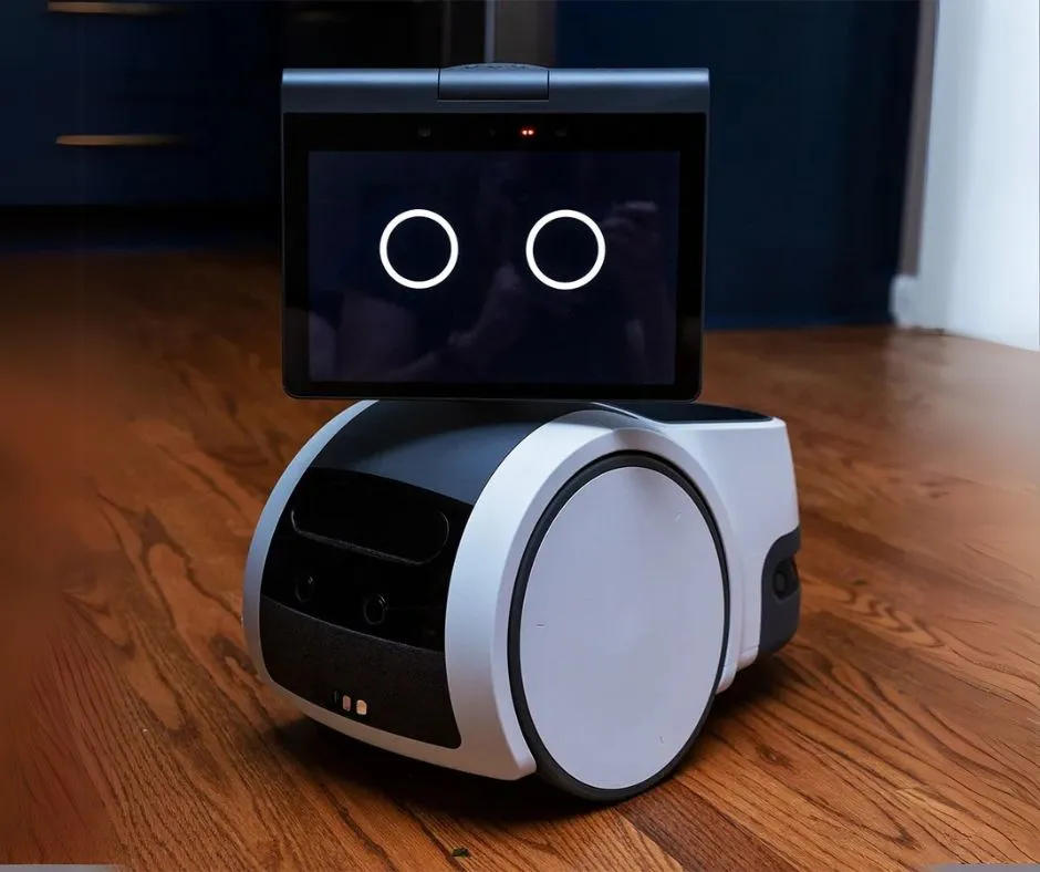Astro by Amazon- Smart Home robots